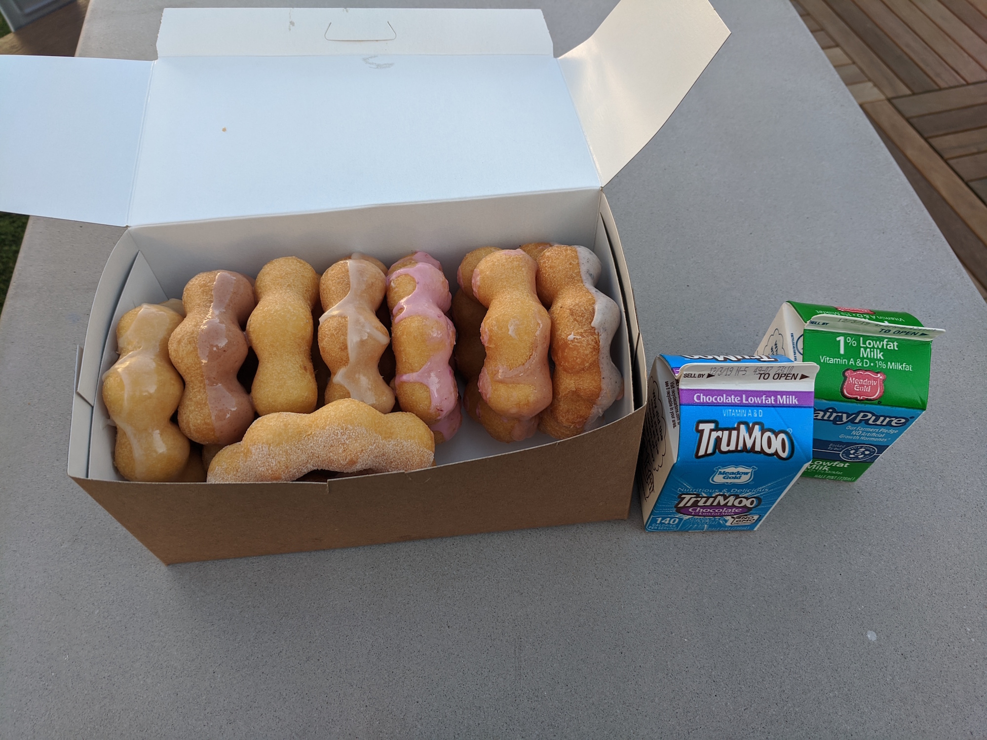 Momi Donut All Donuts
